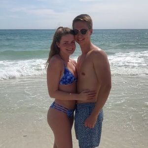 Meet your Posher, Lexi